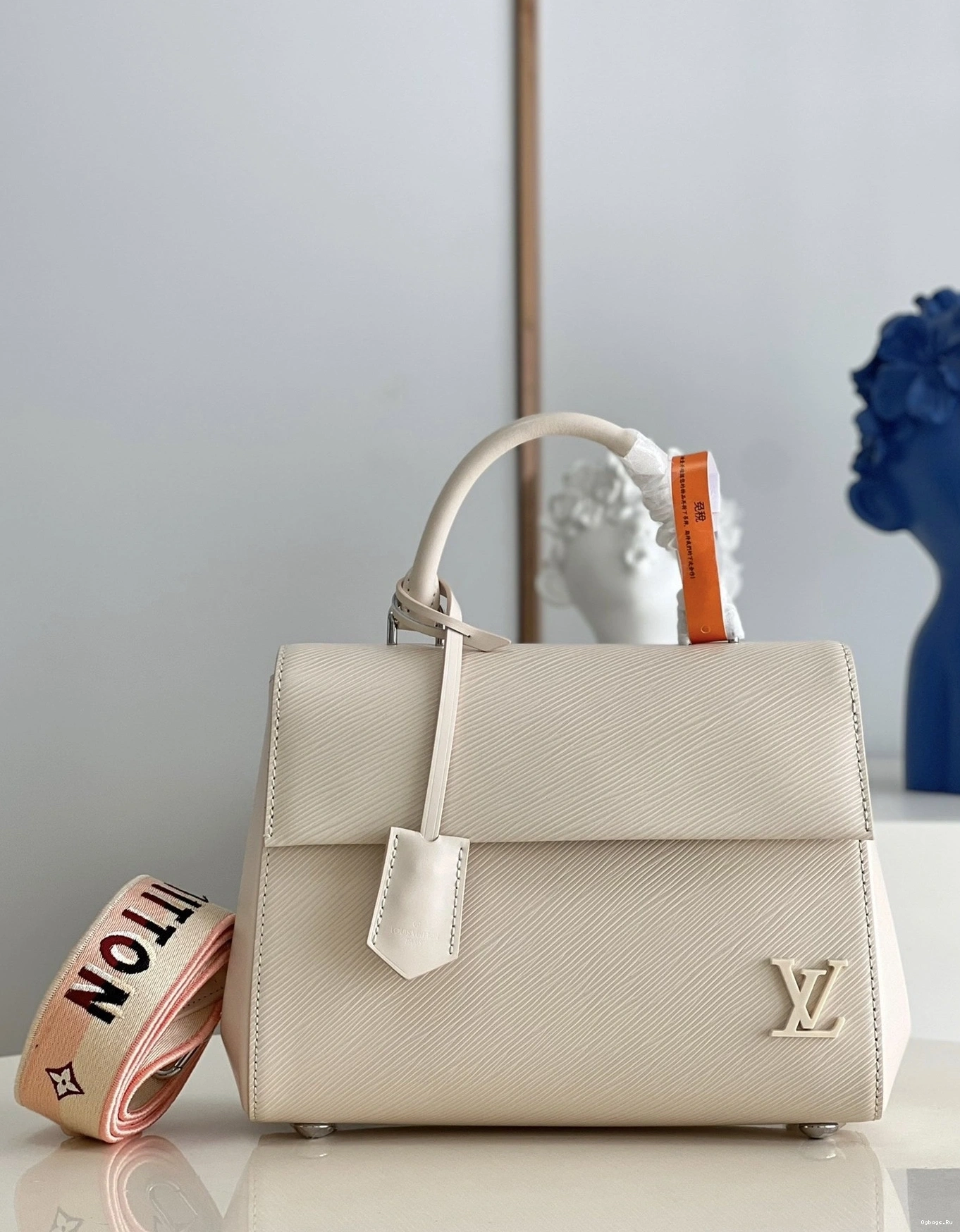 LOUIS CHANELUNY BB VUITTON 0521